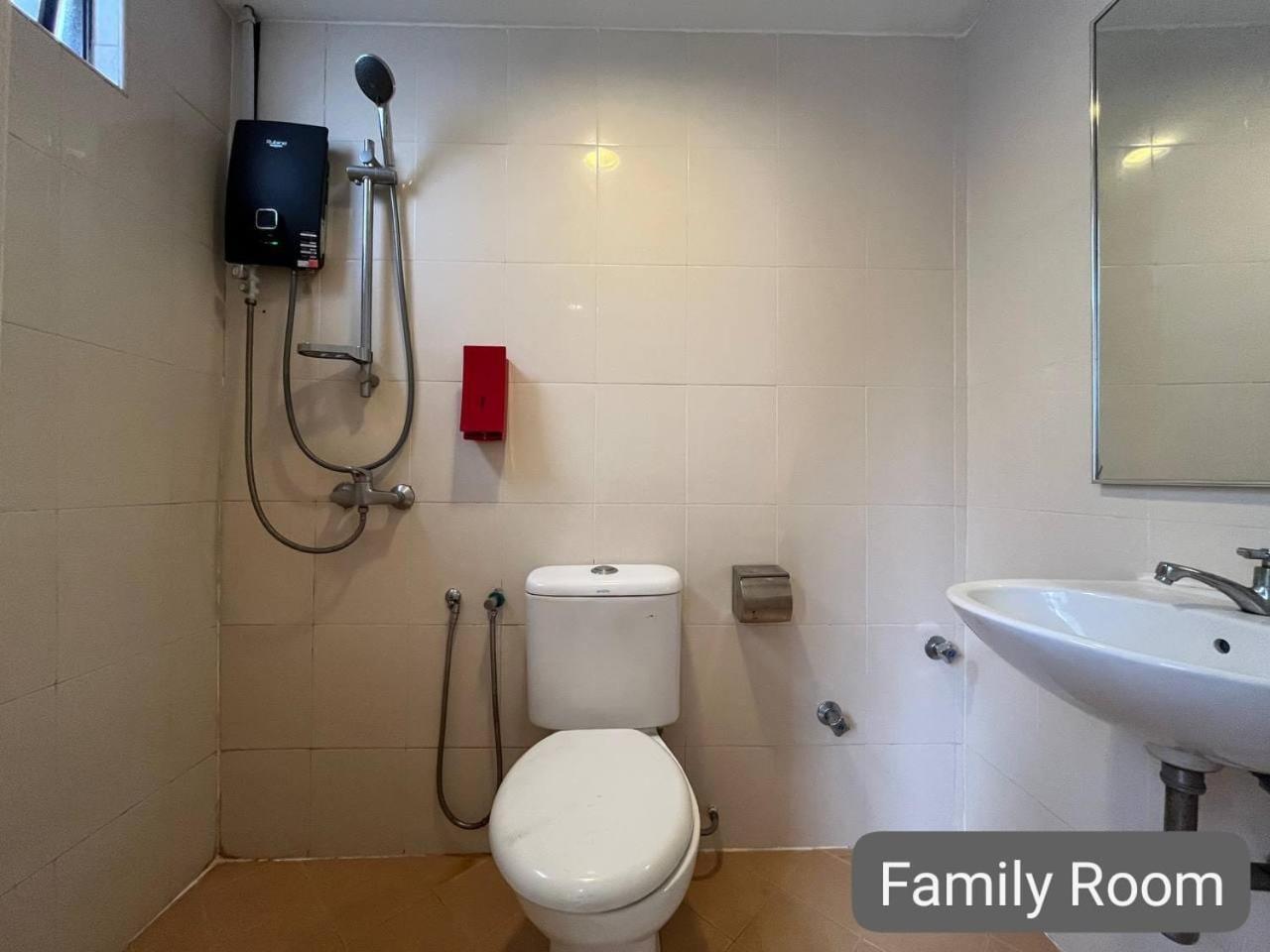 Family Studio,1610234921:JPEG