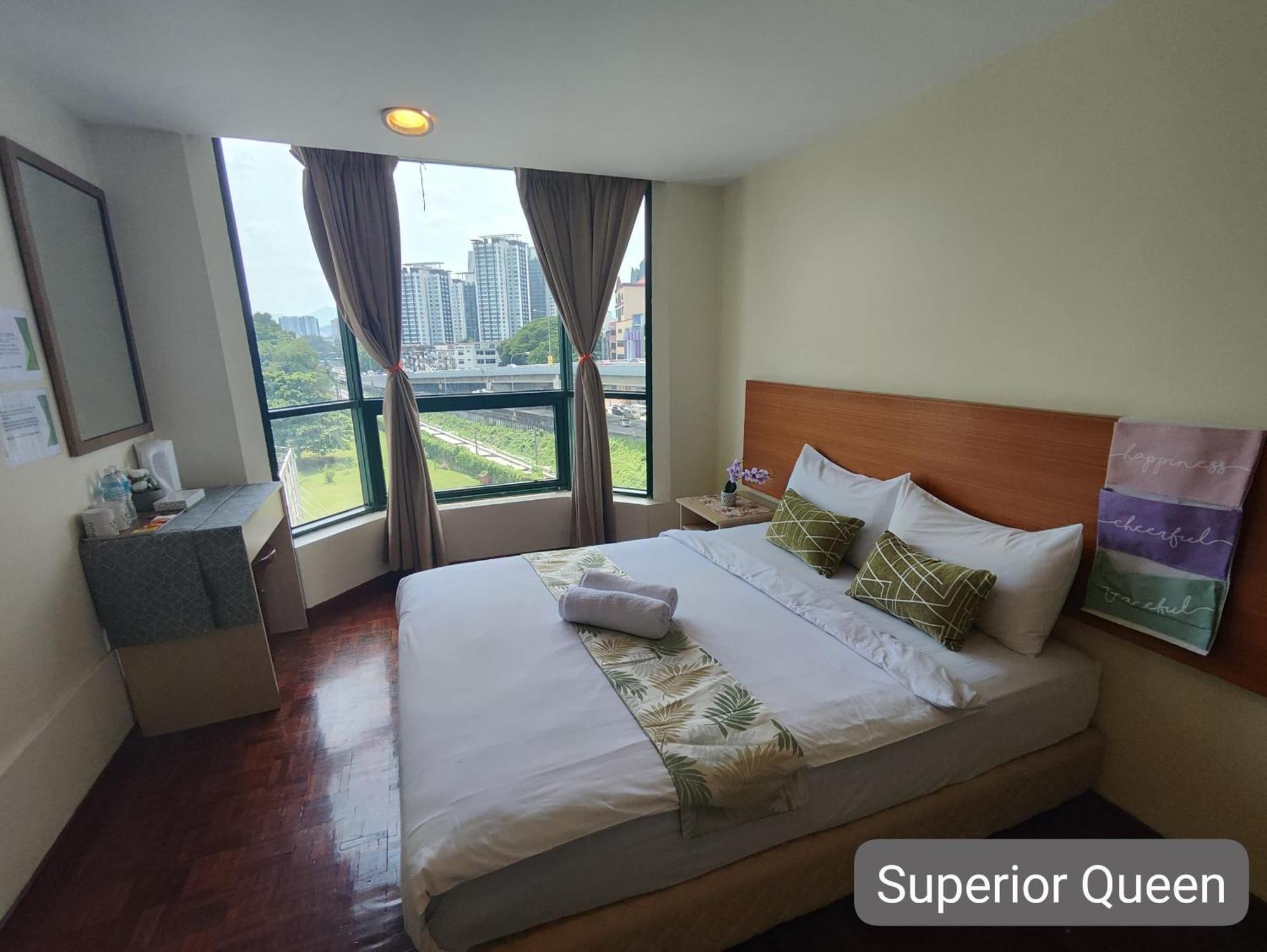 Superior Queen Room,1610234944:JPEG